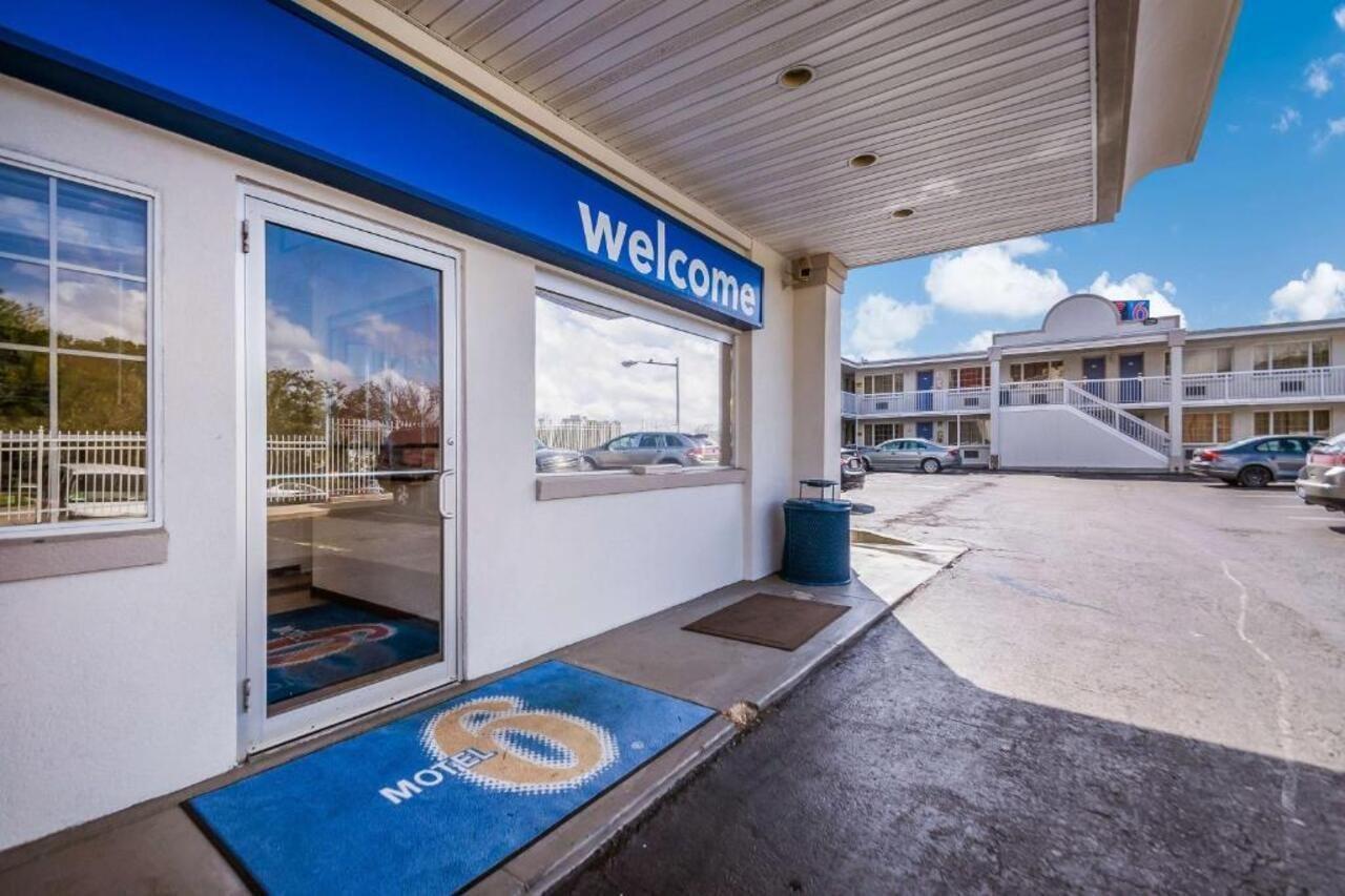 Motel 6-Washington, Dc - Convention Center Exterior photo